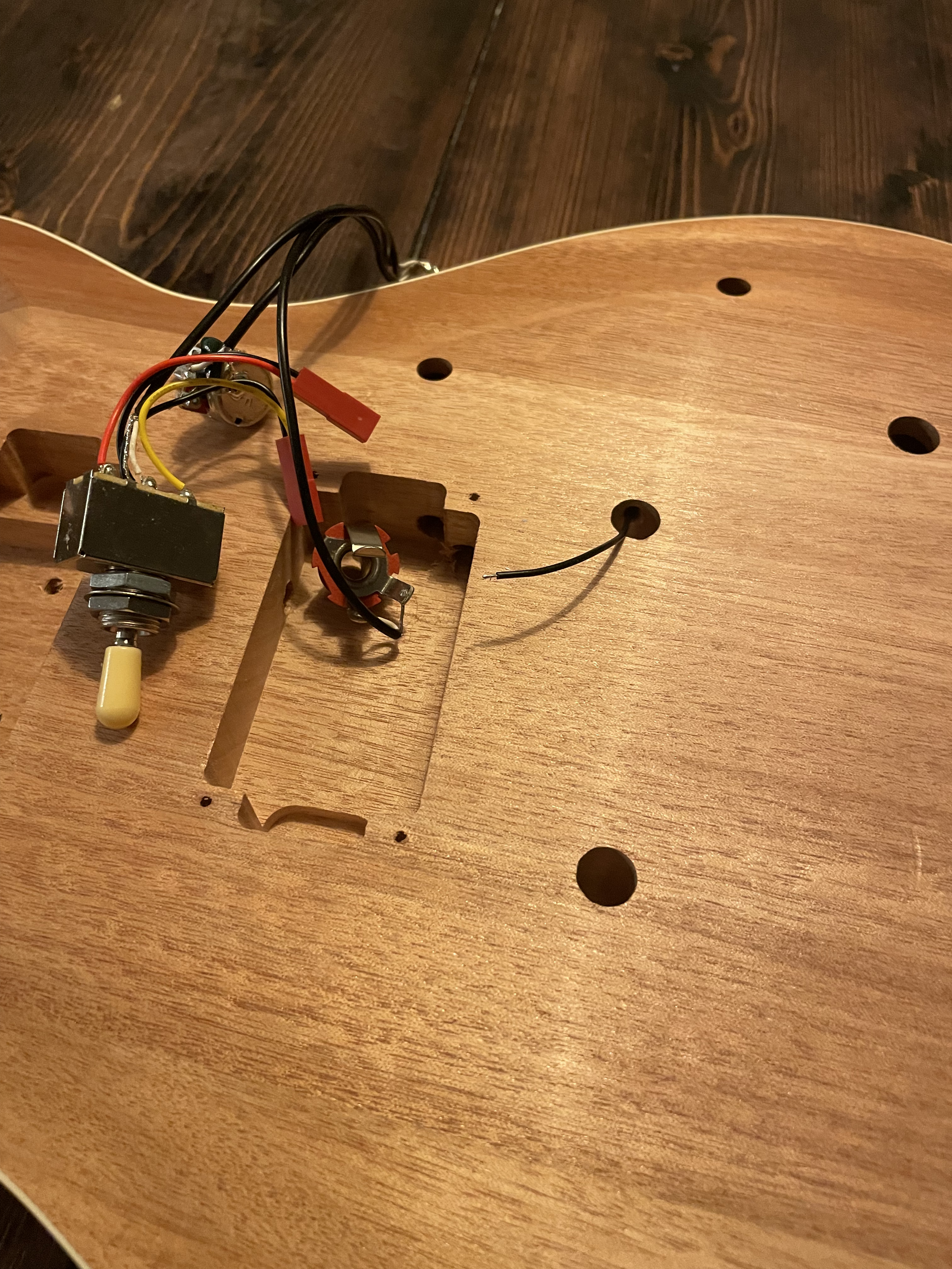Guitar Concept for Users With Low Grip Strength